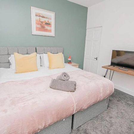 הוילה Balby Casa Nr Doncaster Racecourse King Beds Street Parking מראה חיצוני תמונה