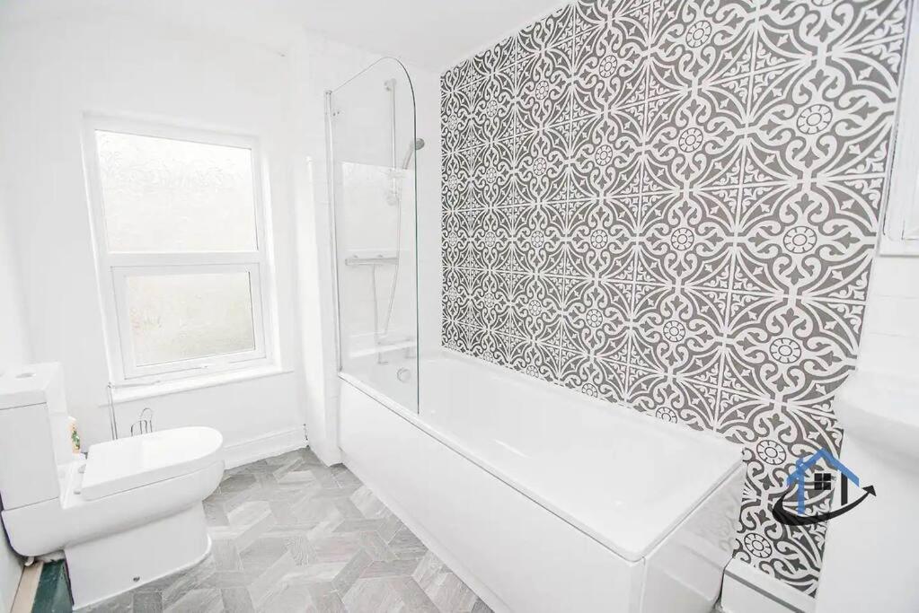 הוילה Balby Casa Nr Doncaster Racecourse King Beds Street Parking מראה חיצוני תמונה