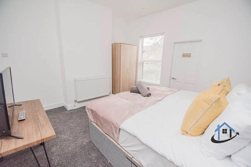 הוילה Balby Casa Nr Doncaster Racecourse King Beds Street Parking מראה חיצוני תמונה