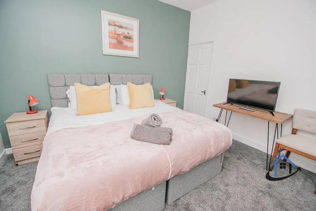 הוילה Balby Casa Nr Doncaster Racecourse King Beds Street Parking מראה חיצוני תמונה